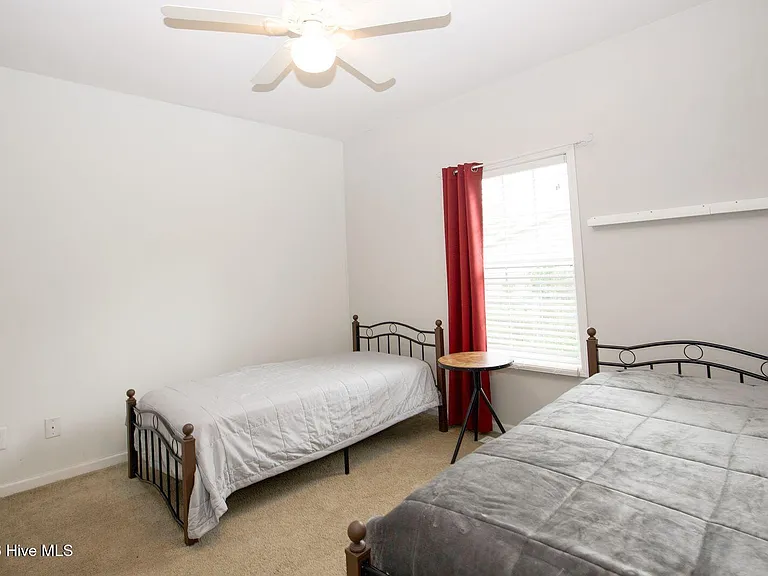 13 Barkley Ln — Photo 30