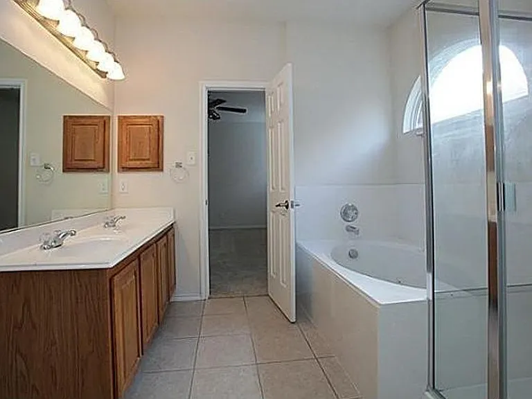 1407 Hazelwood Dr — Photo 20