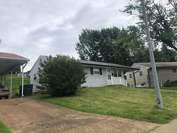 2nd image of 3721 Louis St