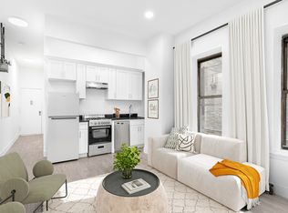 214 E 82nd St APT 4, New York, NY 10028