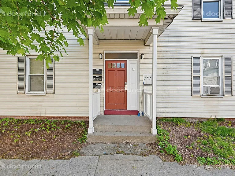17 Wachusett St #3 — Photo 32
