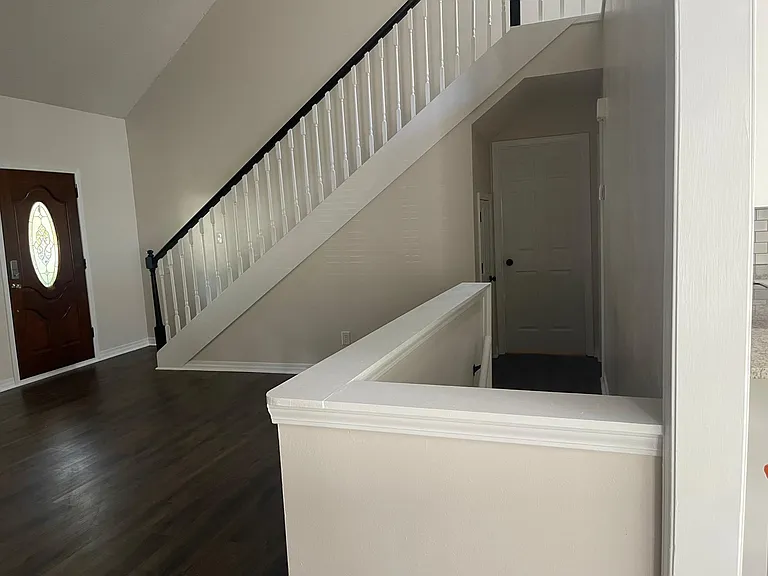 169 Bay View Dr — Photo 5