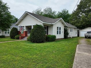 708 N 5th St, Paris, AR 72855