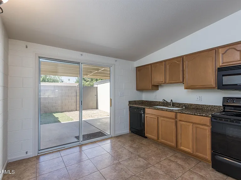 7025 E Wilshire Dr #1 — Photo 8
