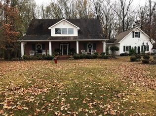 418 Dogwood Dr, West Point, MS 39773