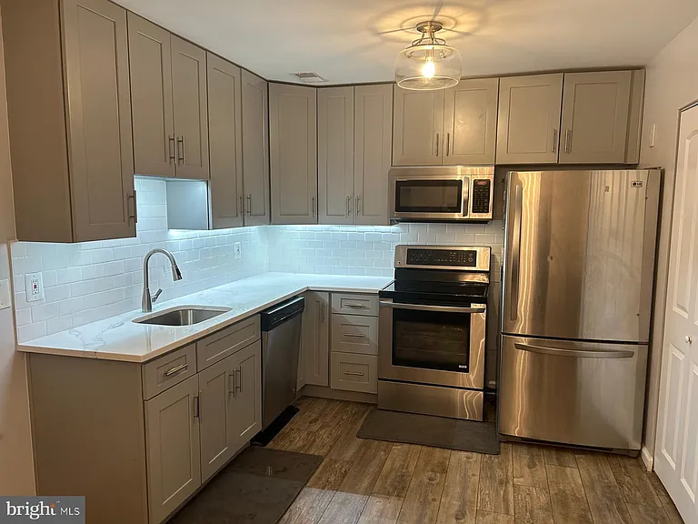 1805 Westwind Way #55 — Photo 4