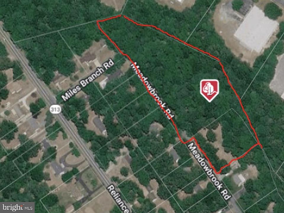 1st image of 2821 Meadowbrook Rd