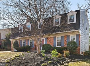 6122 Beech Tree Dr, Alexandria, VA 22310