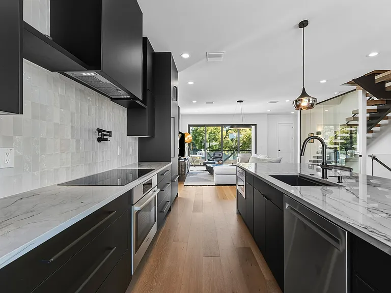 2502 N Highland Ave #2 — Photo 8