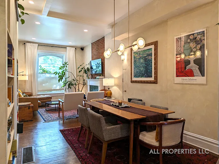 2753 Champa St — Photo 31