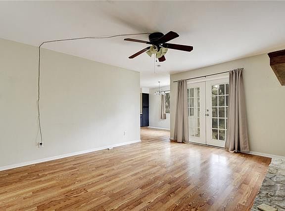 4th image of 105 Norwood Dr APT B