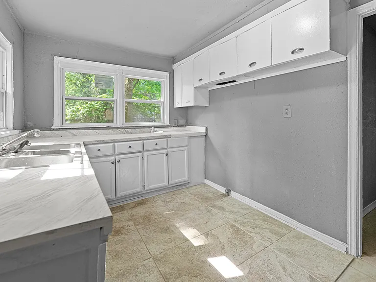 3066 Redbud Rd — Photo 8