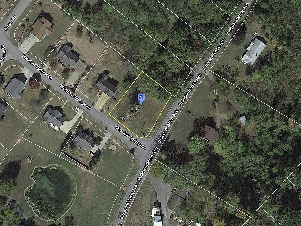 1st image of 104 Meadow Springs Ln
