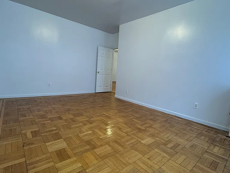 3451 Knox Pl #4B — Photo 23