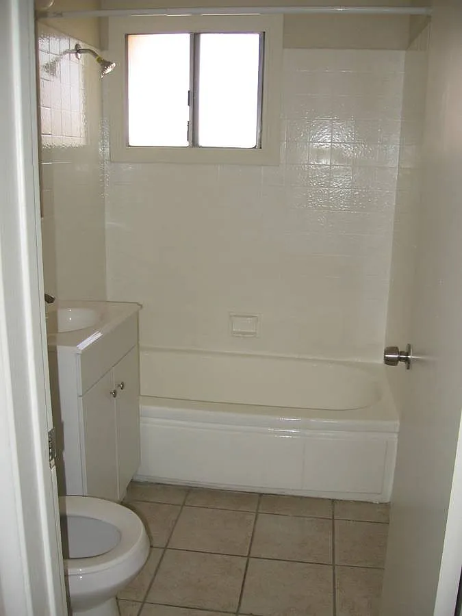3 bed, 1014 sqft, $1,195 — Photo 3