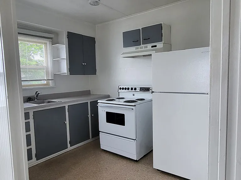 1610 SE Pioneer Way #201 — Photo 4