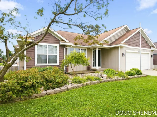 11356 Greenly St, Holland, MI 49424