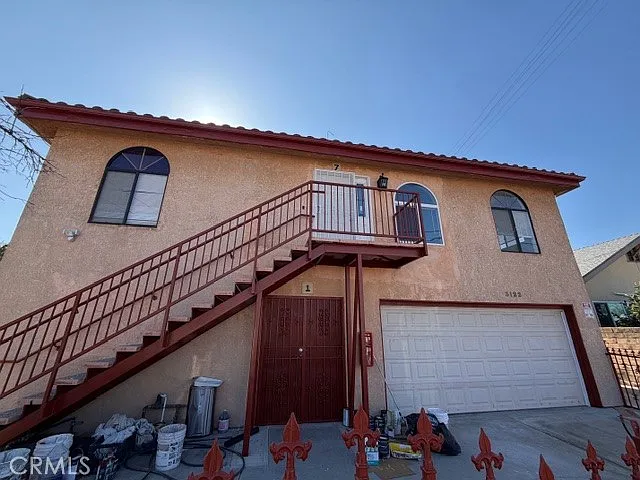 4 bed, 1200 sqft, $3,500 — Photo 3