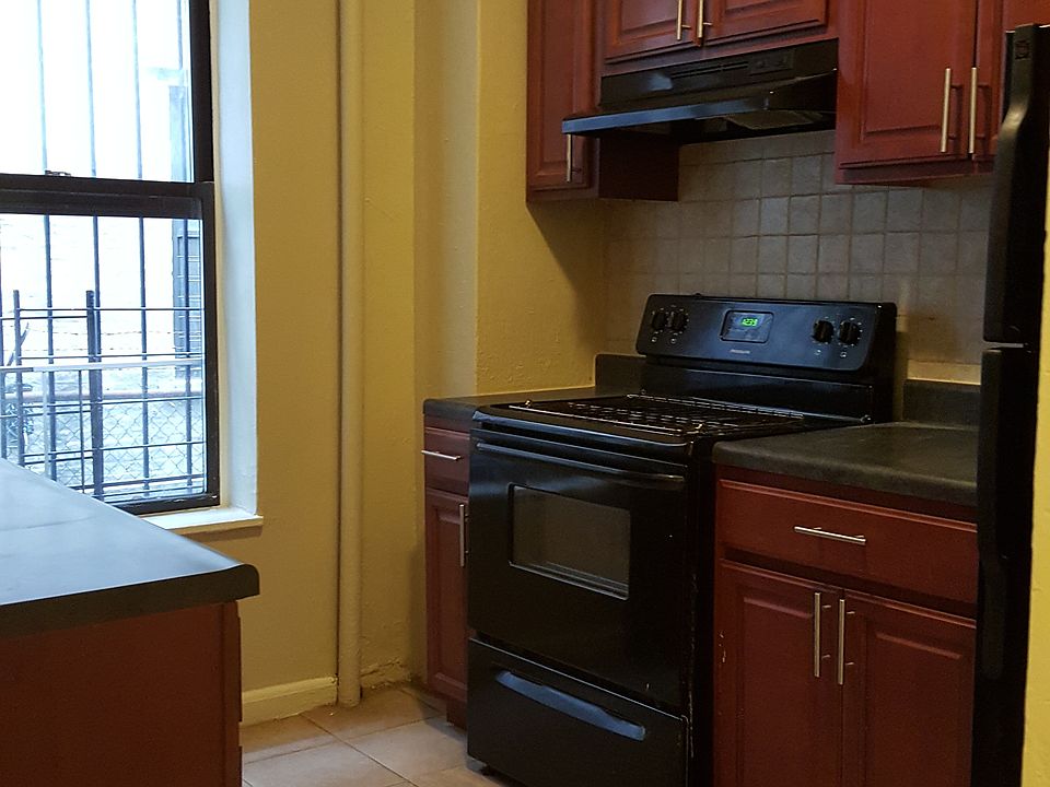 1st image of 305 Martense St APT 4D