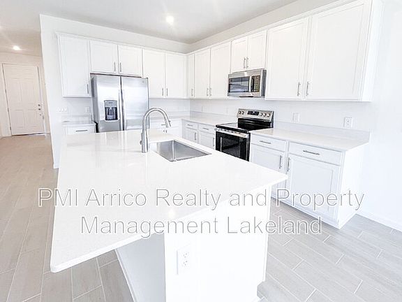 3rd image of 5430 Catmint Dr