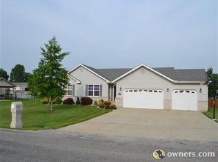3439 Pierland Dr, Pocahontas, IL