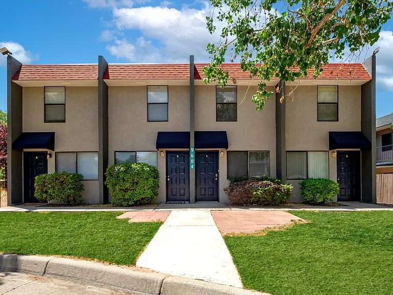 Spain Townhomes Exterior