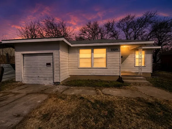 1509 SE 18th St, Mineral Wells, TX 76067