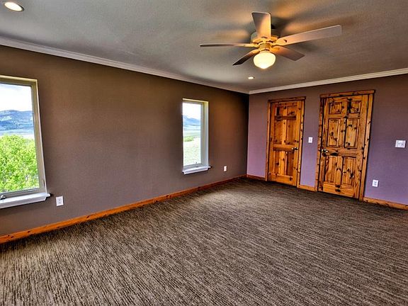 4th image of 277 Georgia Dr