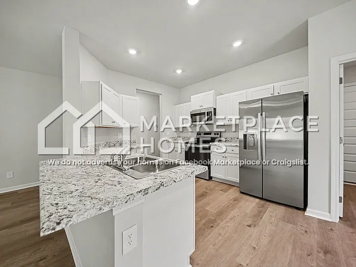1721 Amber Ave SE — Photo 8
