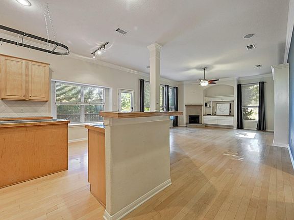 5th image of 505 Westbrook Dr