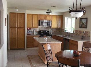 2908 E Cactus Rd, Phoenix, AZ 85032