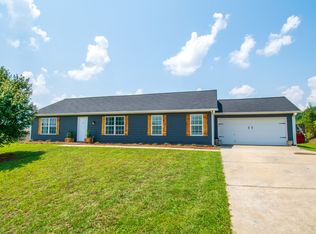 88 Grandview Dr, Jefferson, GA 30549