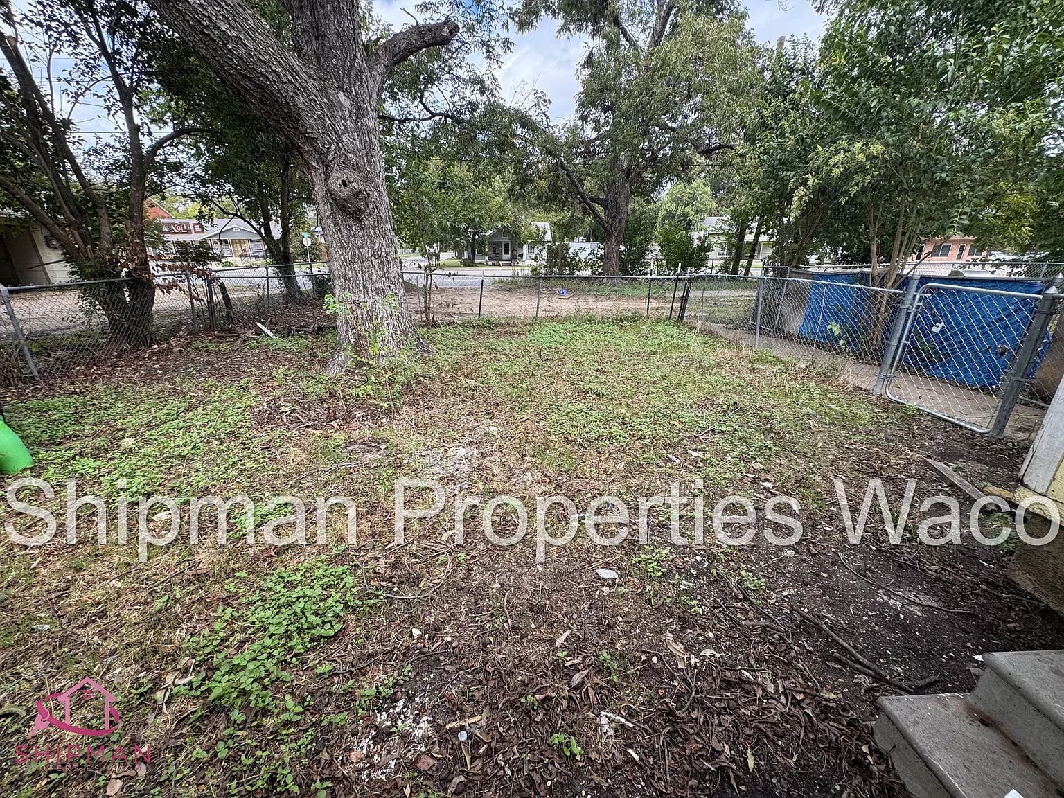 3811 Parkwood St - 1 — Photo 4