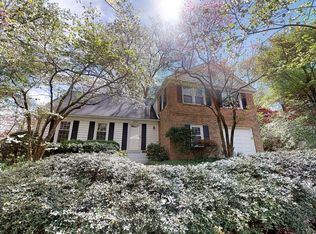 18909 Bluewillow Ln, Montgomery Village, MD 20886