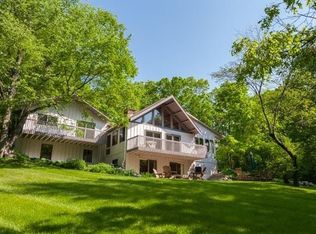 3230 Brighton Rd, Howell, MI 48843