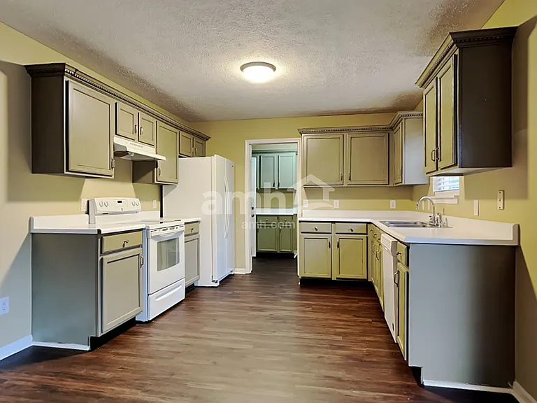 10755 Talisman Dr — Photo 3