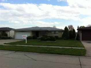 13562 Kingsville Dr, Sterling Heights, MI 48312