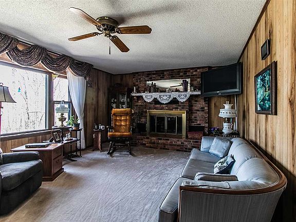 2nd image of 790 County Road 4702