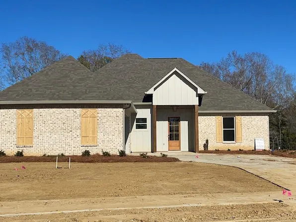 122 Catherine Blvd, Clinton, MS 39056