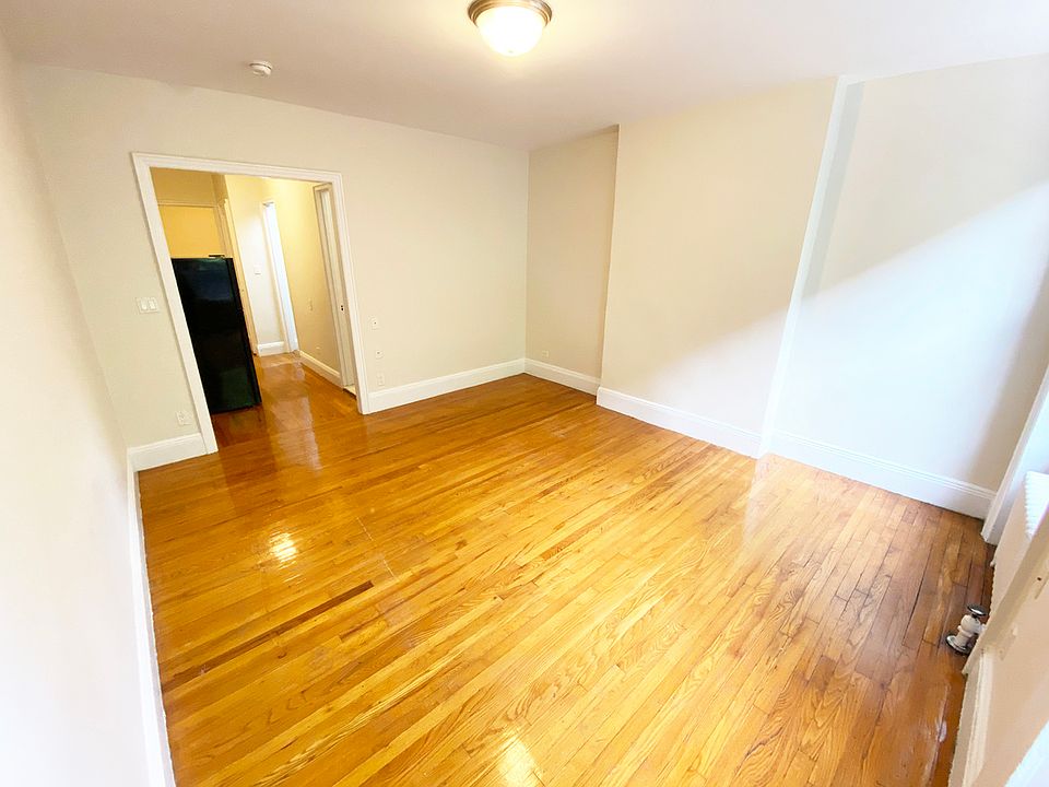 1st image of 226 E 59th St #2FW