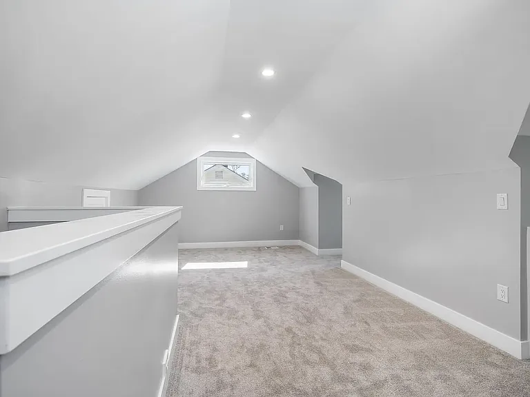 601 Dewey St #1 — Photo 7