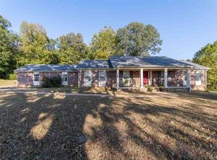 4560 Clifton Rd, Savannah, TN 38372