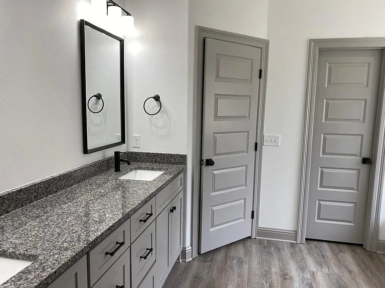222 Oak Alley Dr — Photo 8