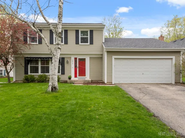 1973 Templar Dr, Naperville, IL 60565