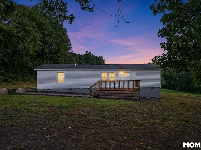 1431 W Ridgeway Rd — Photo 3