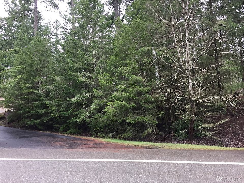 5906 Gleaneagle Ave SW- 2nd Fairway adjacent - parcel is located at Gleneagle easement entrance off Marymac Dr SW before Gleneagle turn. 