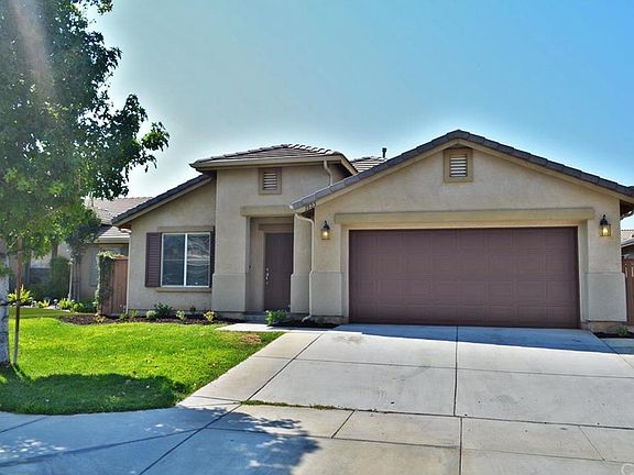 2nd image of 1525 Whiteoak Dr