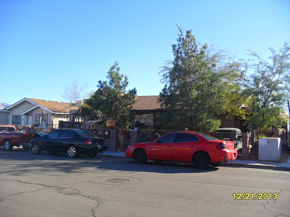 1st image of 3639 Bear Creek Dr