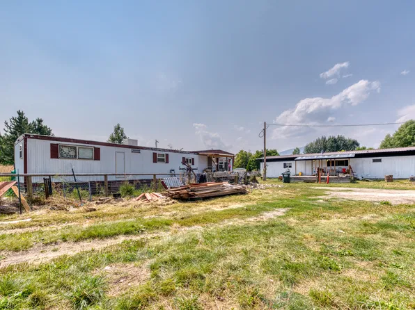 812 Cuf Ln, Hamilton, MT 59840