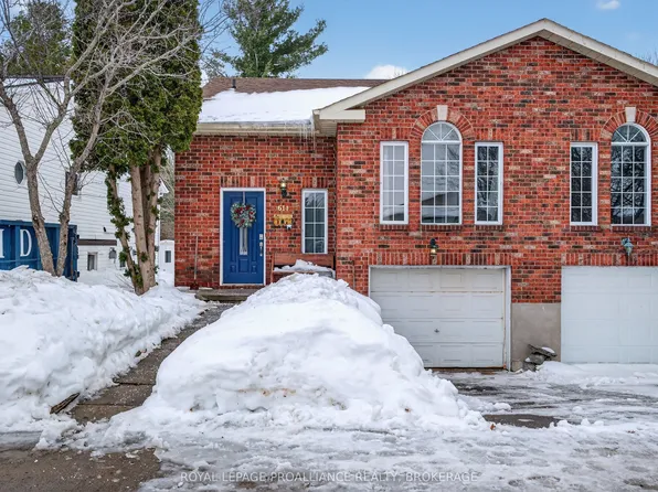 614 Barnsley Cres, Kingston, ON K7M 8X4